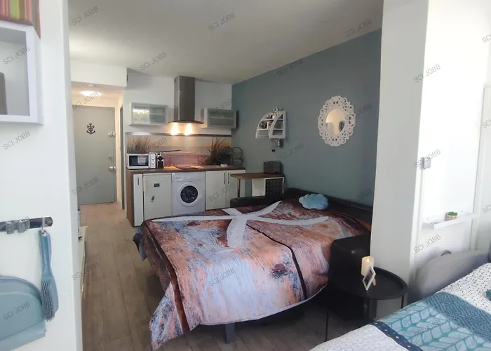 Tres Beau Pres De La Διαμέρισμα Λα Γκραντ-Μοτ